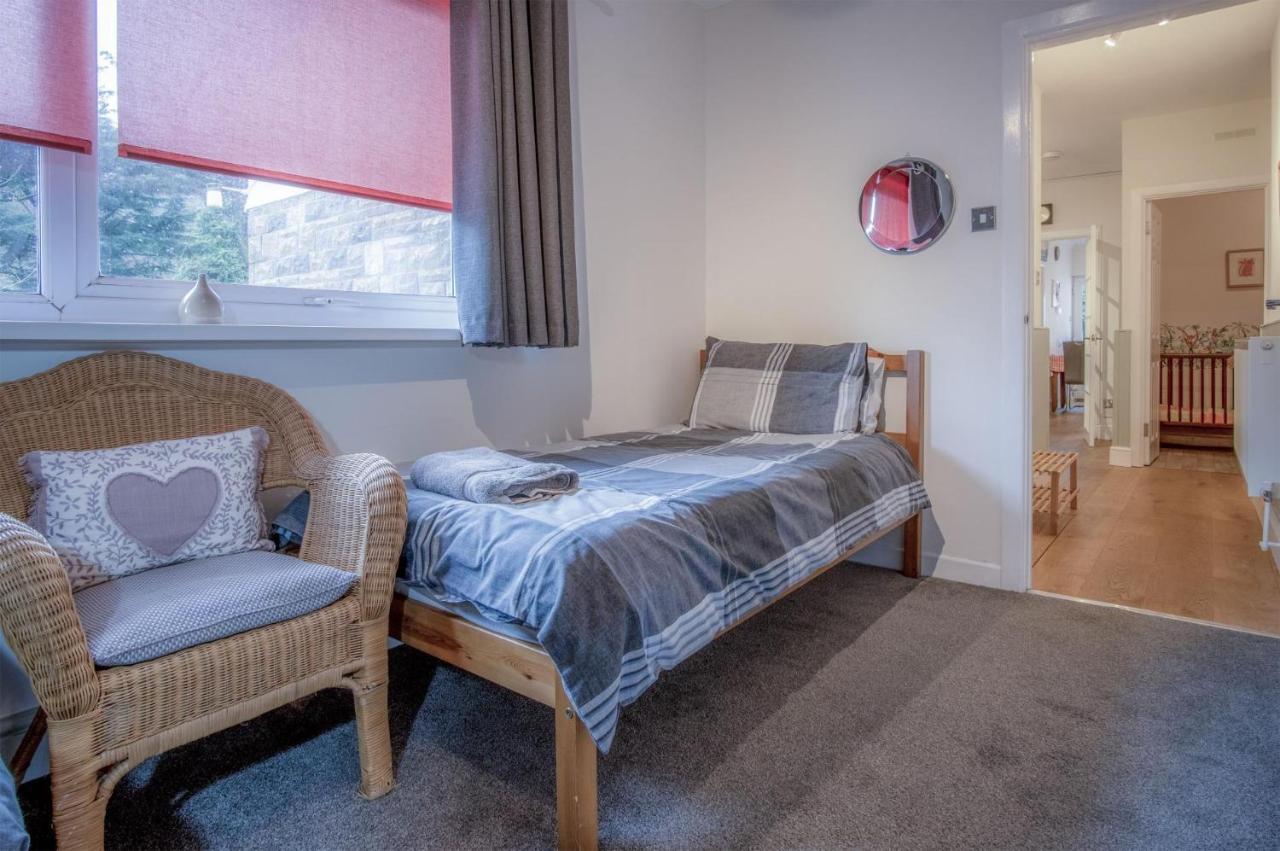 Glenvale - 2 Bedroom Apartment - Сондерсфут Экстерьер фото