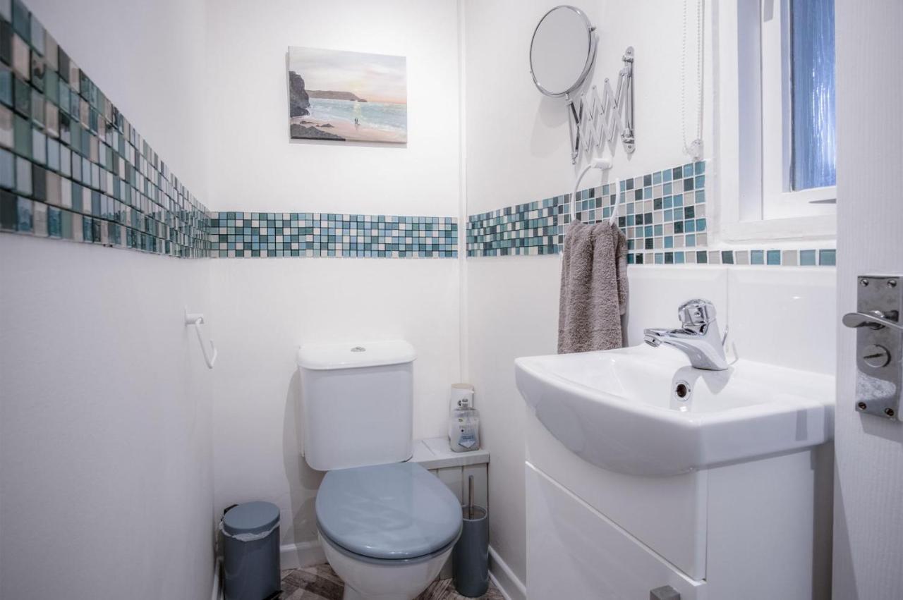 Glenvale - 2 Bedroom Apartment - Сондерсфут Экстерьер фото